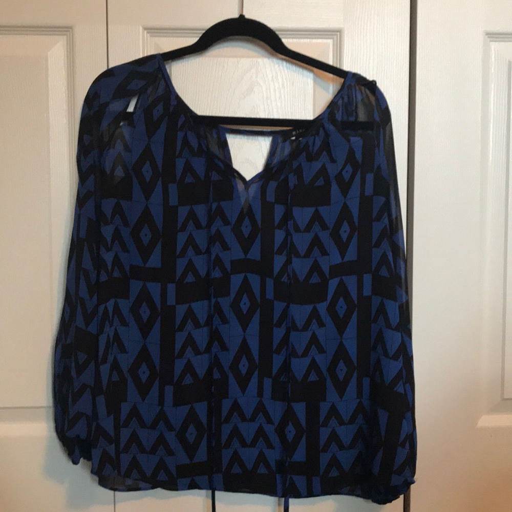 Blue/Black pattern LRG sheer top